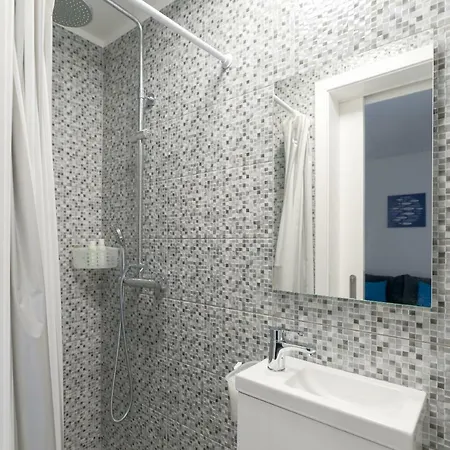 Casa Bonecas 2 # Private Garage Included # 度假居 滨海保尔