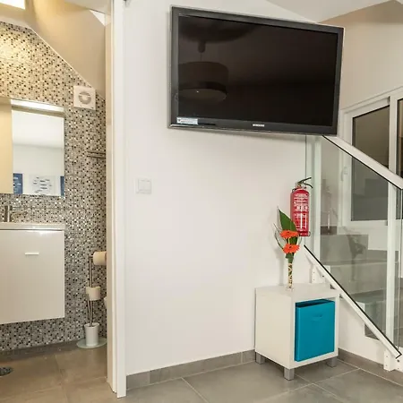 Holiday home Casa Bonecas 2 # Private Garage Included # *