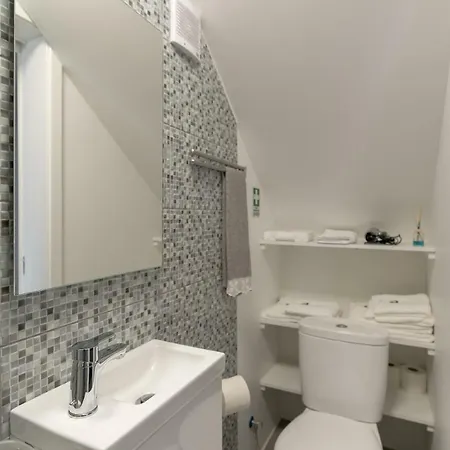 펜션 Casa Bonecas 2 # Private Garage Included #