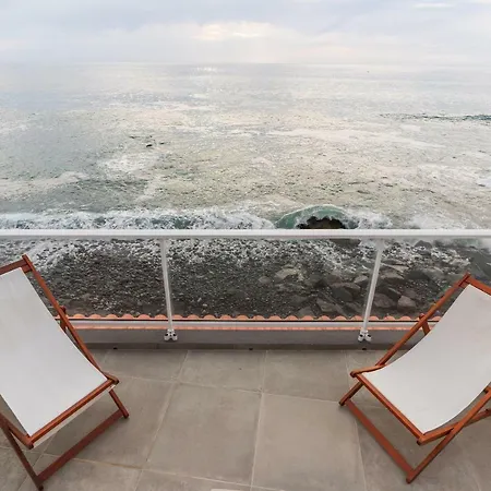 بيت للعطل Casa Bonecas 2 # Private Garage Included # *