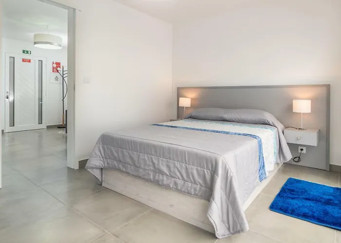 Casa Bonecas 2 # Private Garage Included # بيت للعطل
