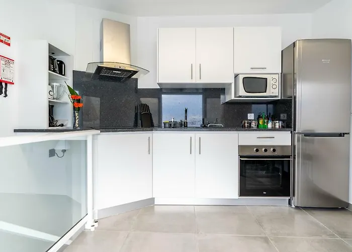 Casa Bonecas 2 # Private Garage Included # *