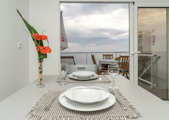 بيت للعطل Casa Bonecas 2 # Private Garage Included # بول دو مار