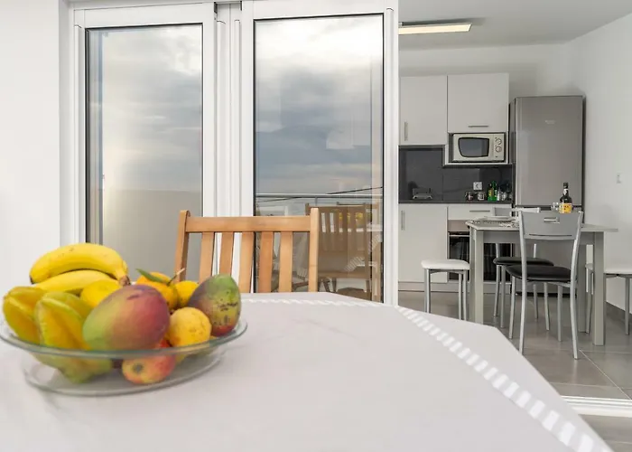 بيت للعطل Casa Bonecas 2 # Private Garage Included # *